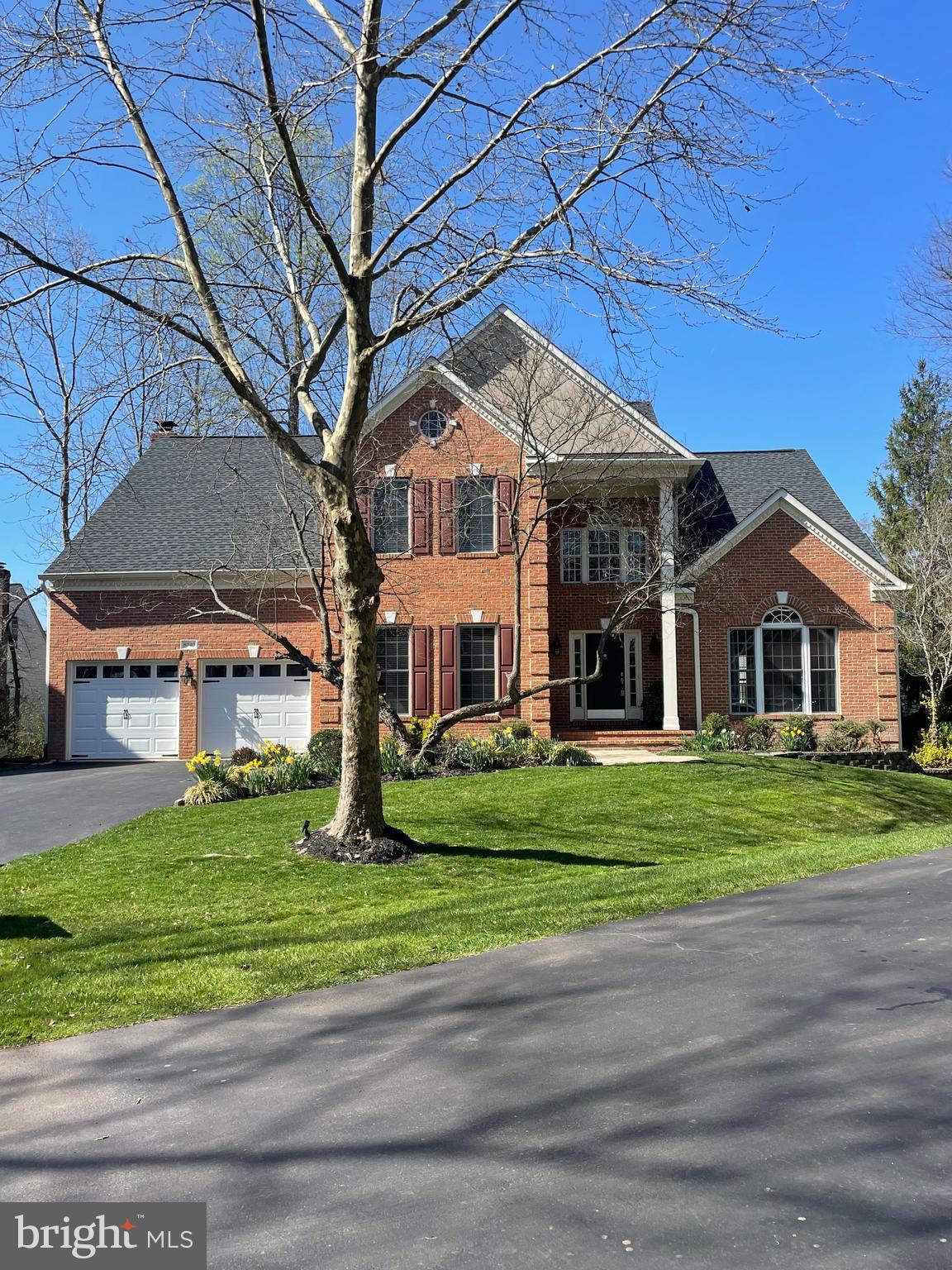 8040 ARCADIAN SHORE COURT