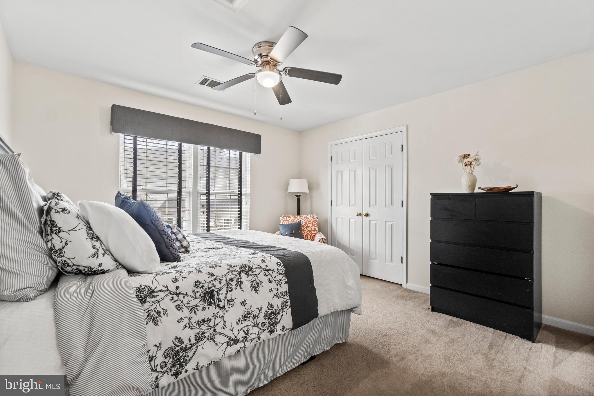 8040 ARCADIAN SHORE COURT