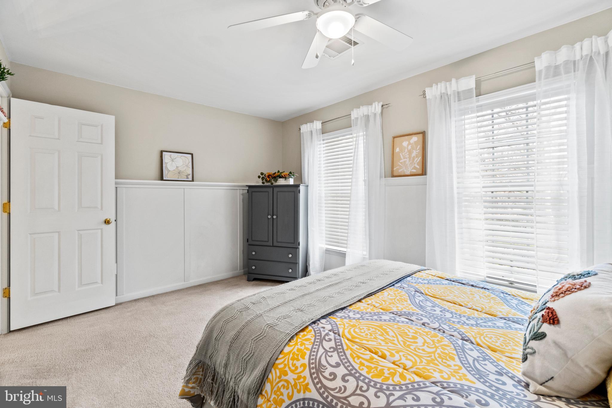 8040 ARCADIAN SHORE COURT