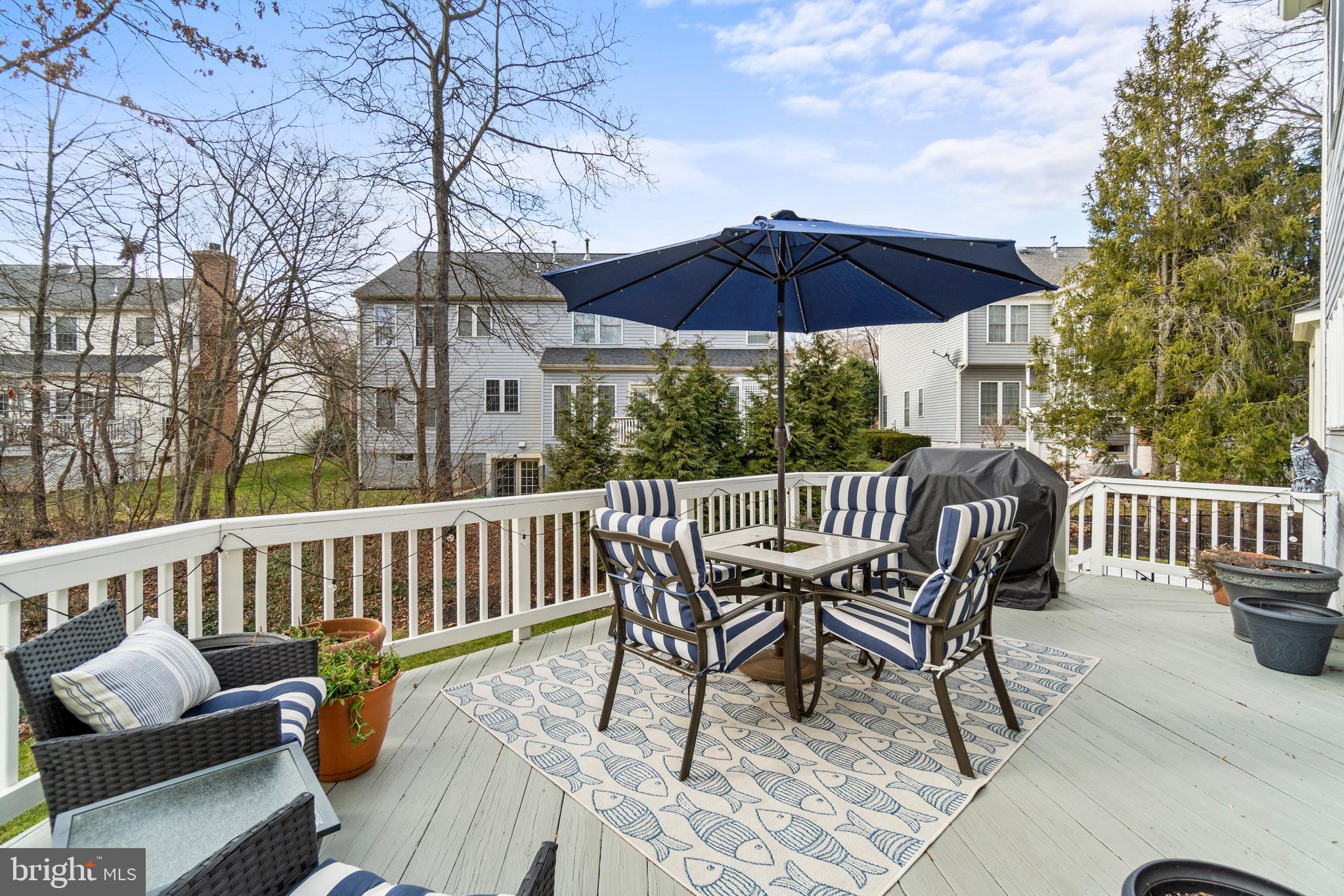 8040 ARCADIAN SHORE COURT
