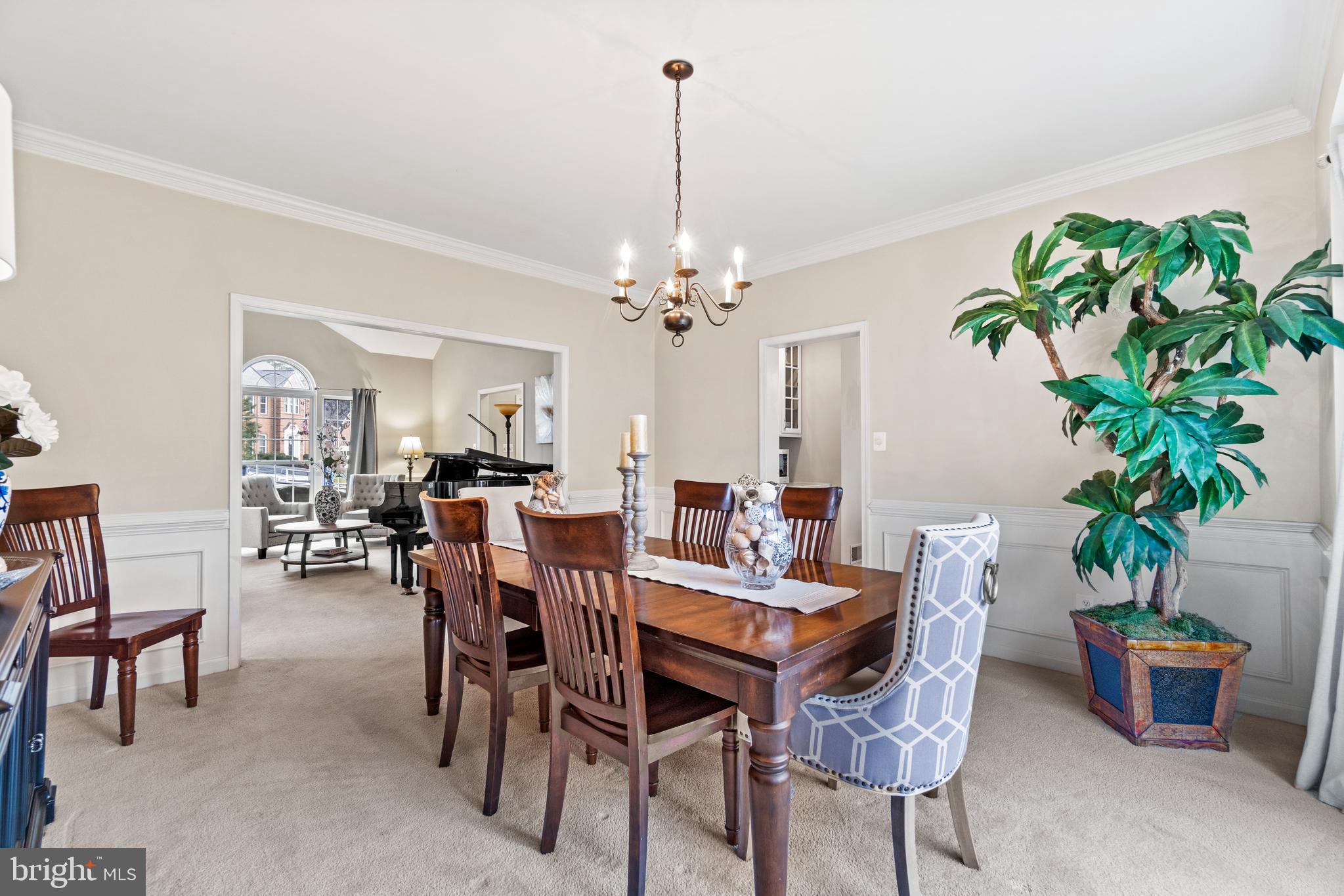 8040 ARCADIAN SHORE COURT