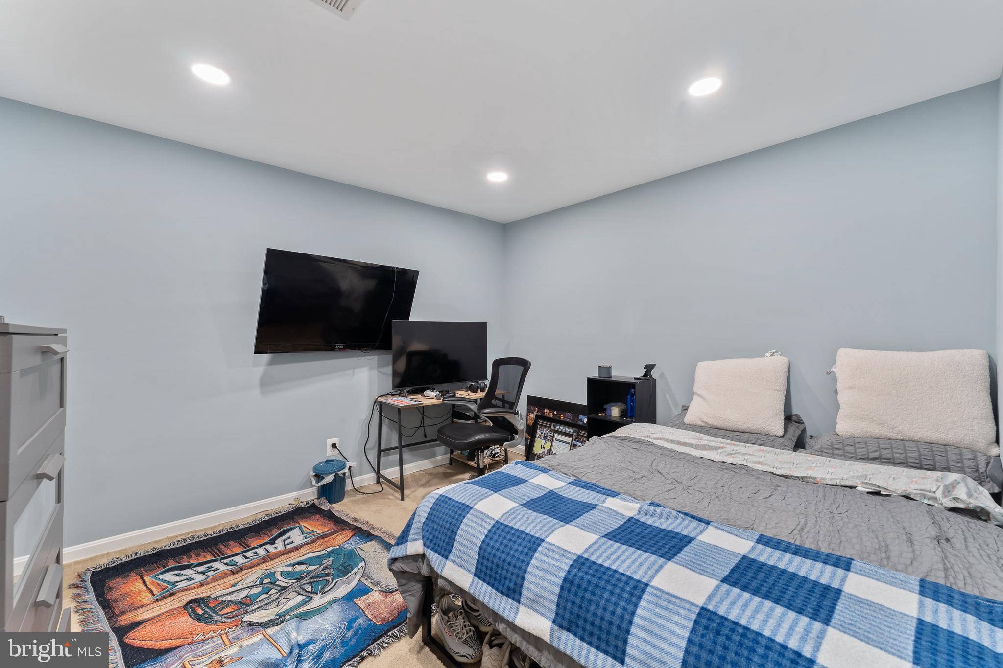 17486 ISLE ROYALE TERRACE