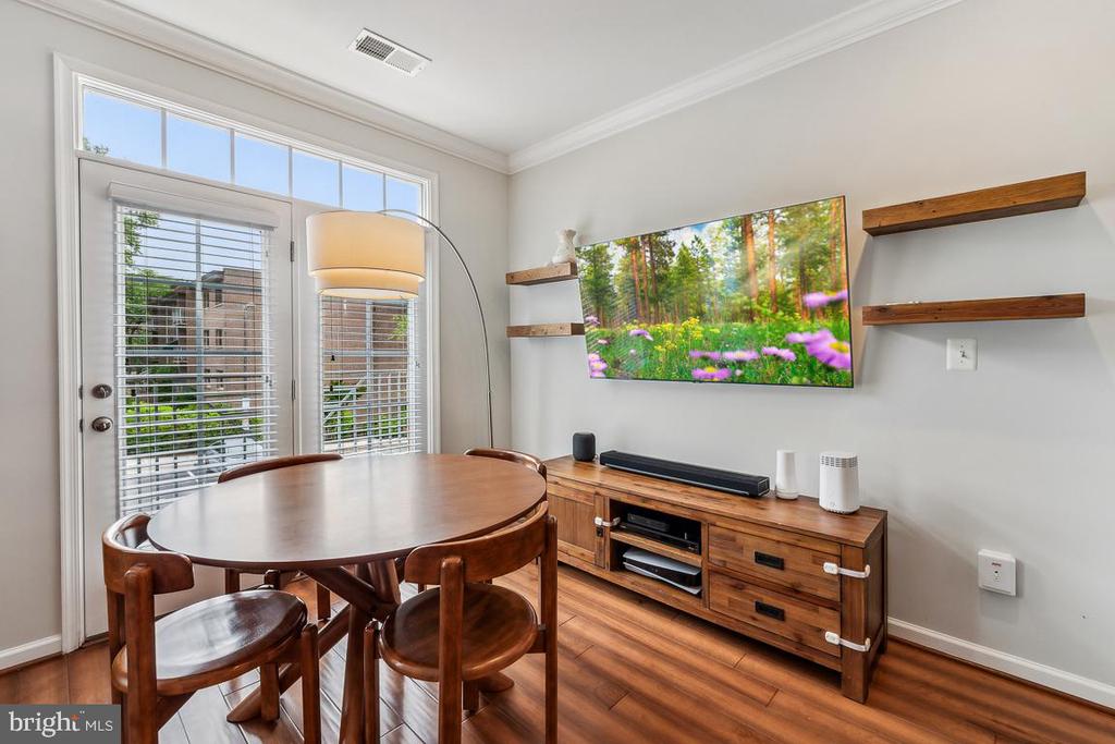 1601 RENATE DRIVE
