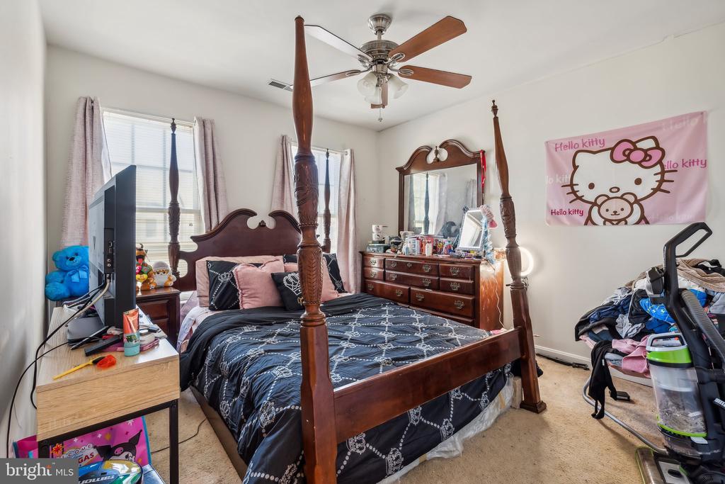 4307 STONE MOUNTAIN COURT