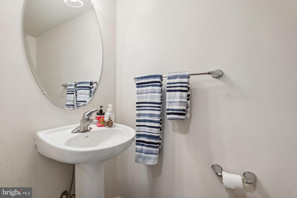 4307 STONE MOUNTAIN COURT