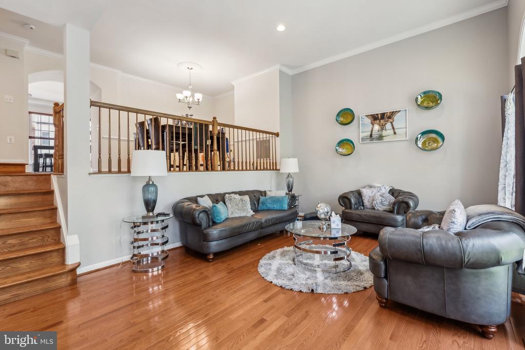 4307 STONE MOUNTAIN COURT
