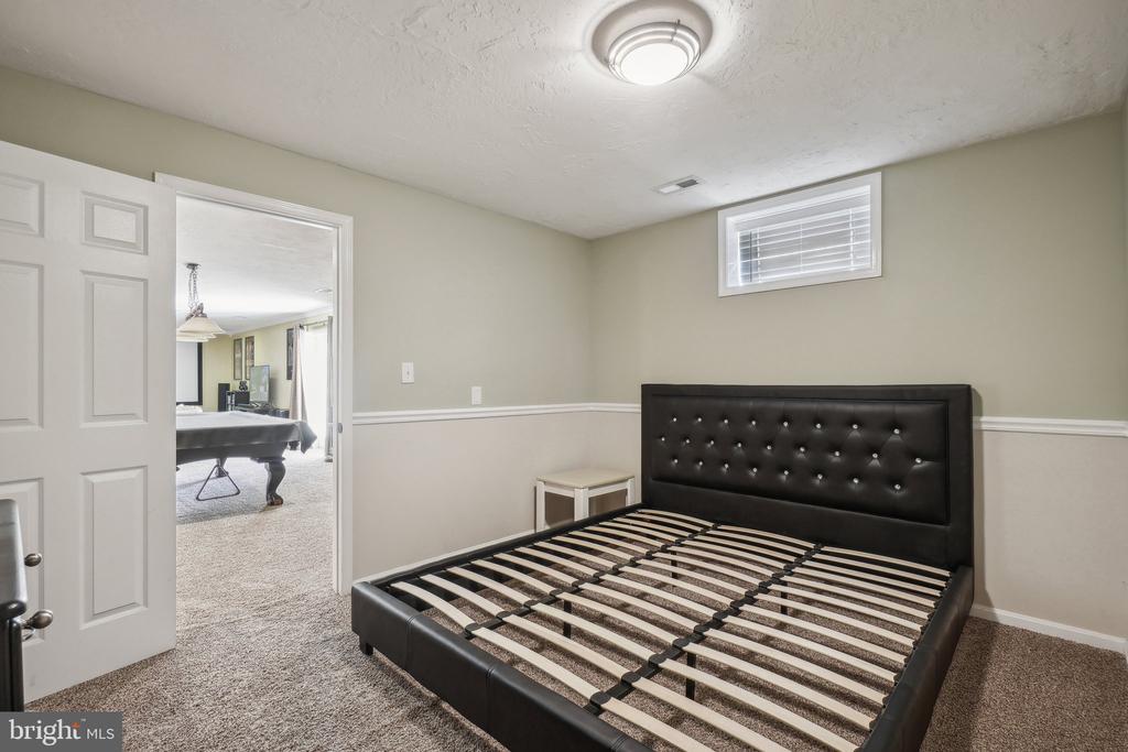 15201 HUMBOLT BAY COURT