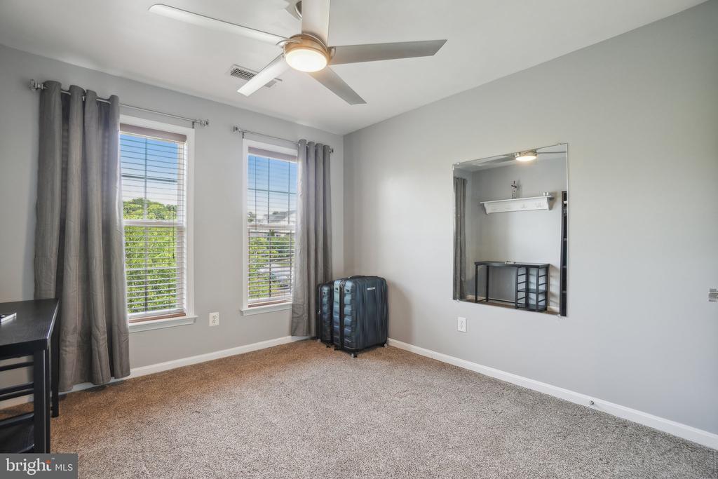 15201 HUMBOLT BAY COURT
