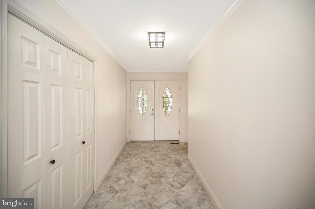 14423 HEREFORD ROAD