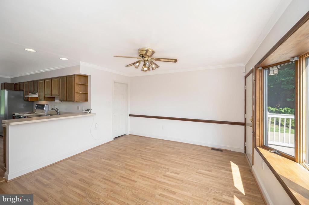 14423 HEREFORD ROAD