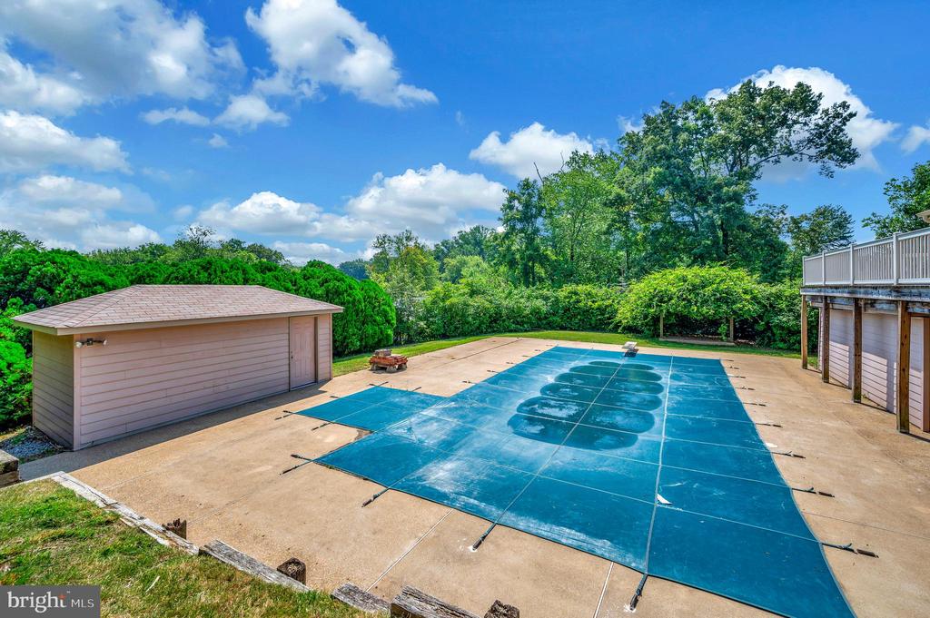 14423 HEREFORD ROAD