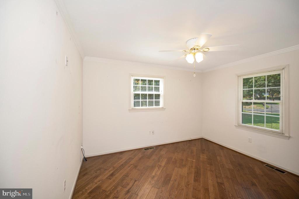 14423 HEREFORD ROAD