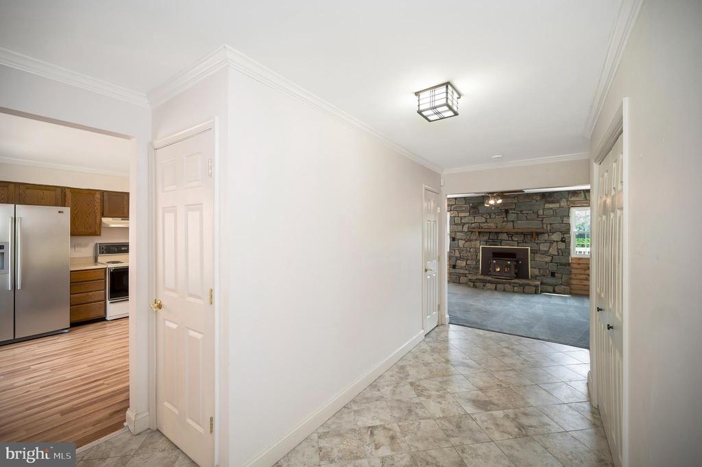 14423 HEREFORD ROAD