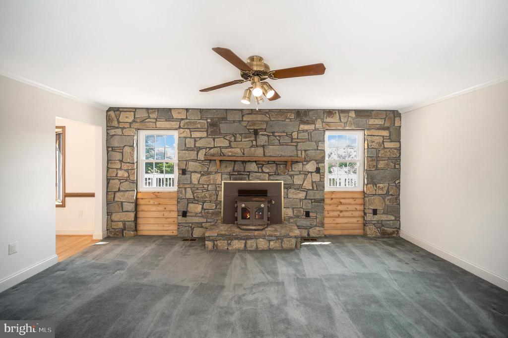 14423 HEREFORD ROAD