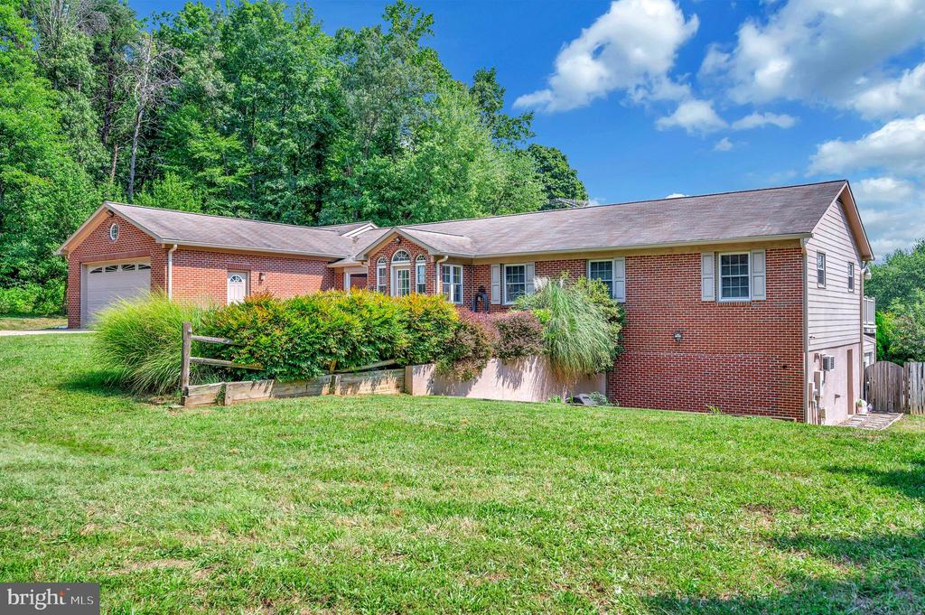 14423 HEREFORD ROAD