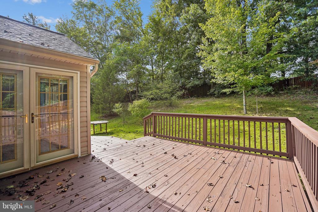 5359 DEVOE COURT