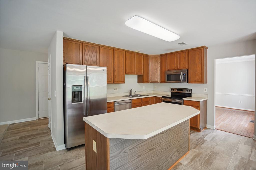 5359 DEVOE COURT