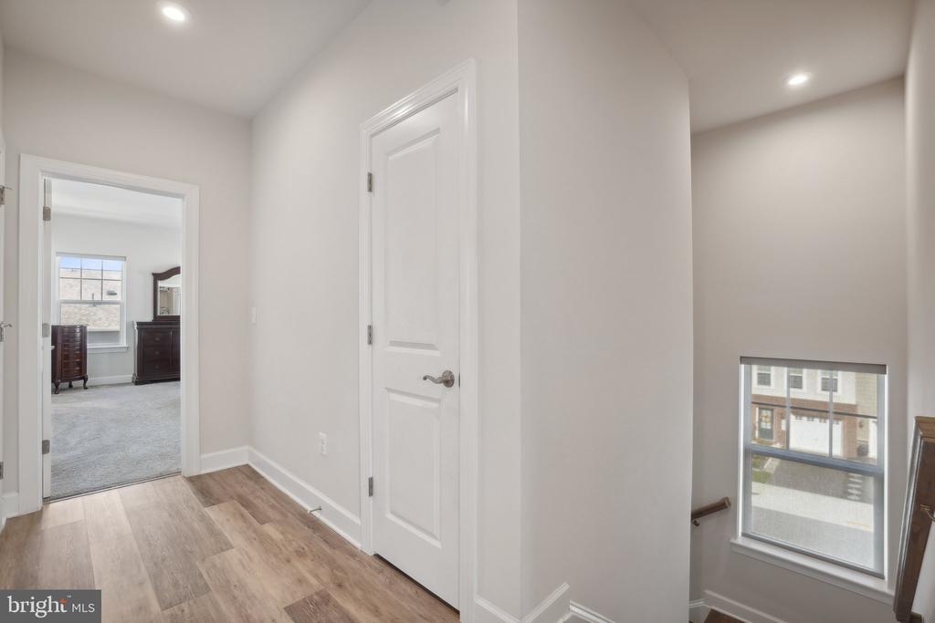 10562 WATERBURY WOODS WAY