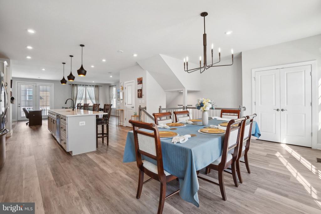 10562 WATERBURY WOODS WAY