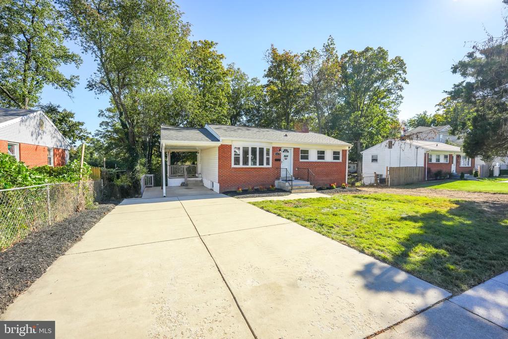 1917 YORK DRIVE