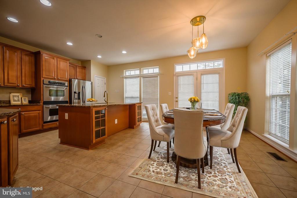 2215 POTOMAC CLUB PARKWAY 27