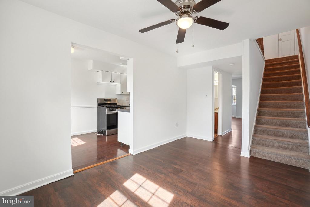 3413 CASTLE HILL DRIVE