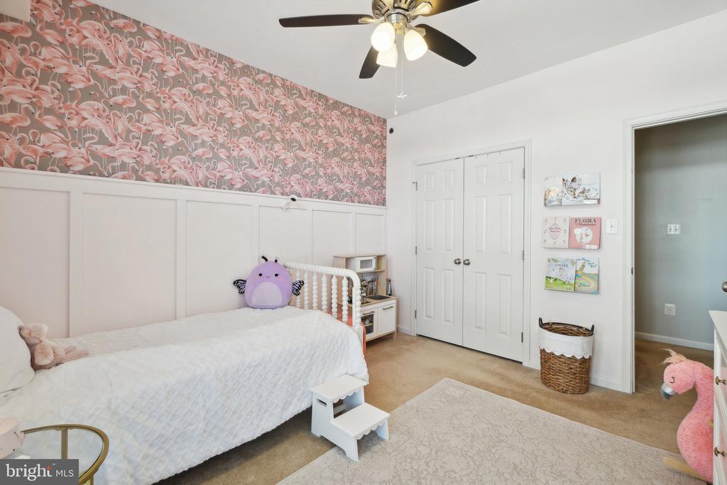 2541 EASTBOURNE DRIVE 256