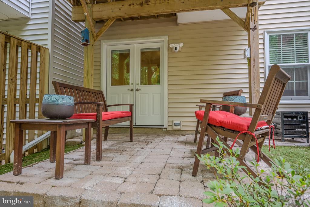 2764 BRIER POND CIRCLE