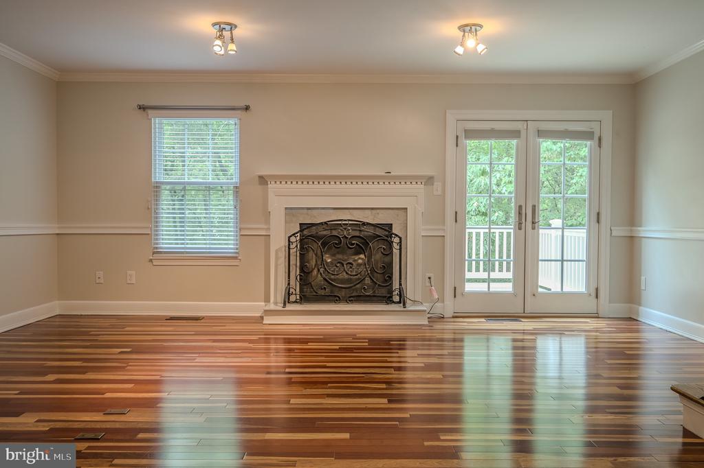 2764 BRIER POND CIRCLE
