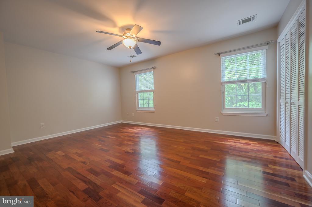 2764 BRIER POND CIRCLE