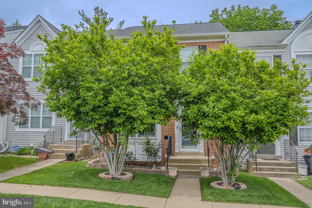 2764 BRIER POND CIRCLE