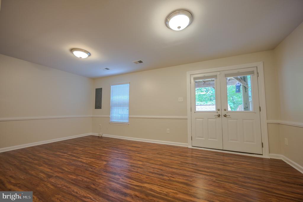 2764 BRIER POND CIRCLE
