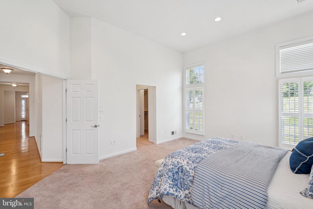 4049 HISTORIC VIRGINIA COURT