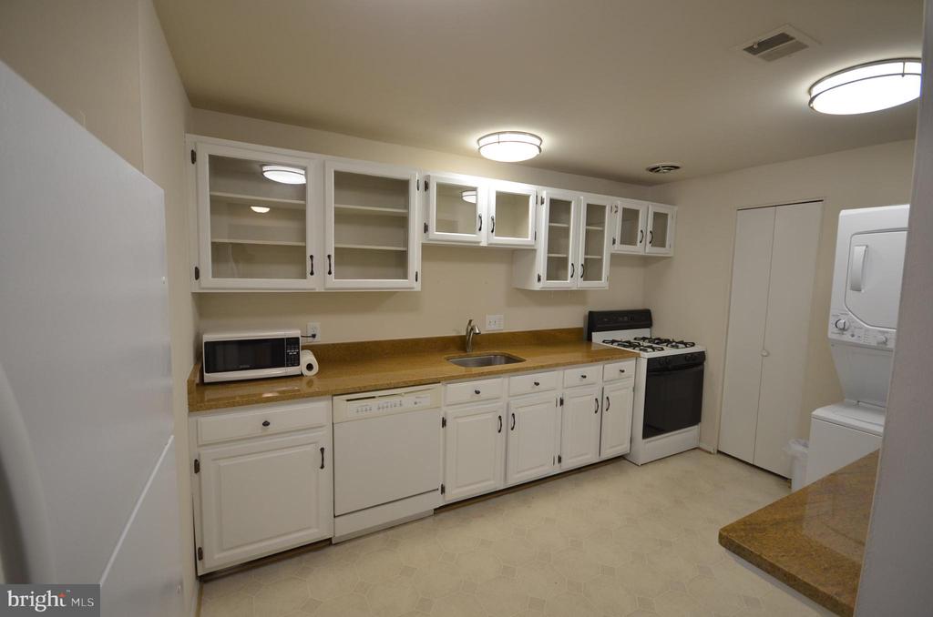 12713 GORDON BOULEVARD 12713