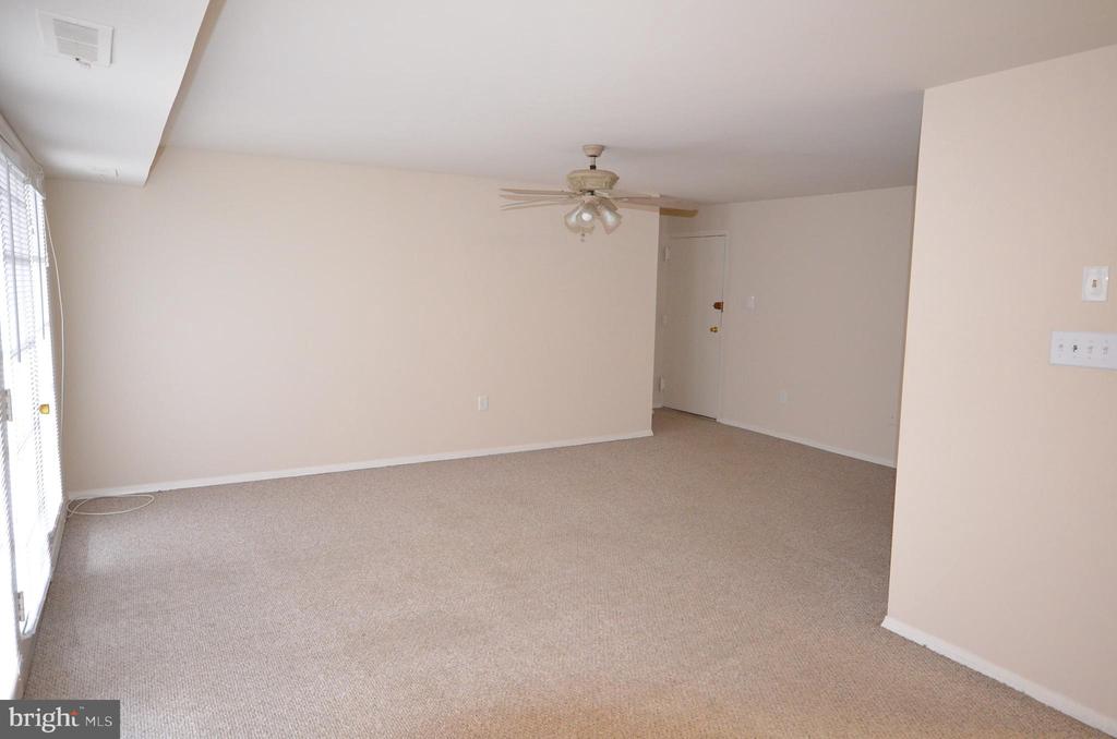 12713 GORDON BOULEVARD 12713