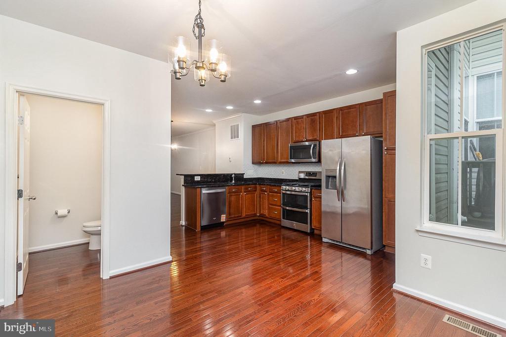 3014 CHINKAPIN OAK LANE