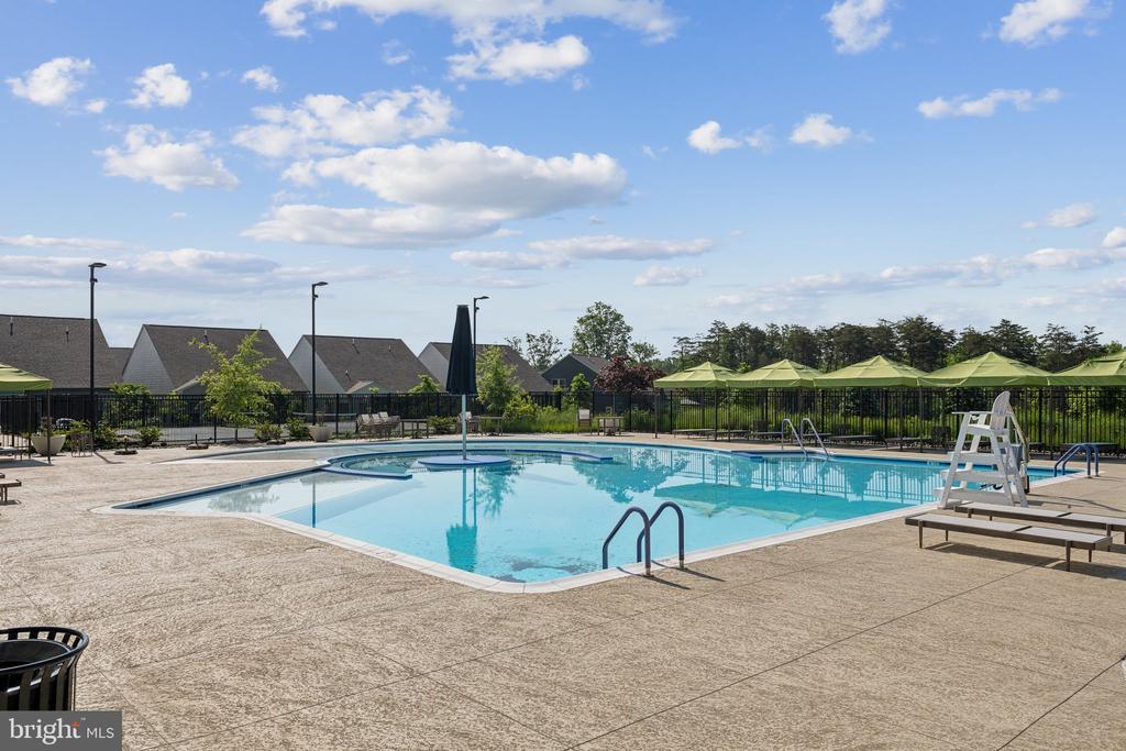 16093 CALLA LILY LANE