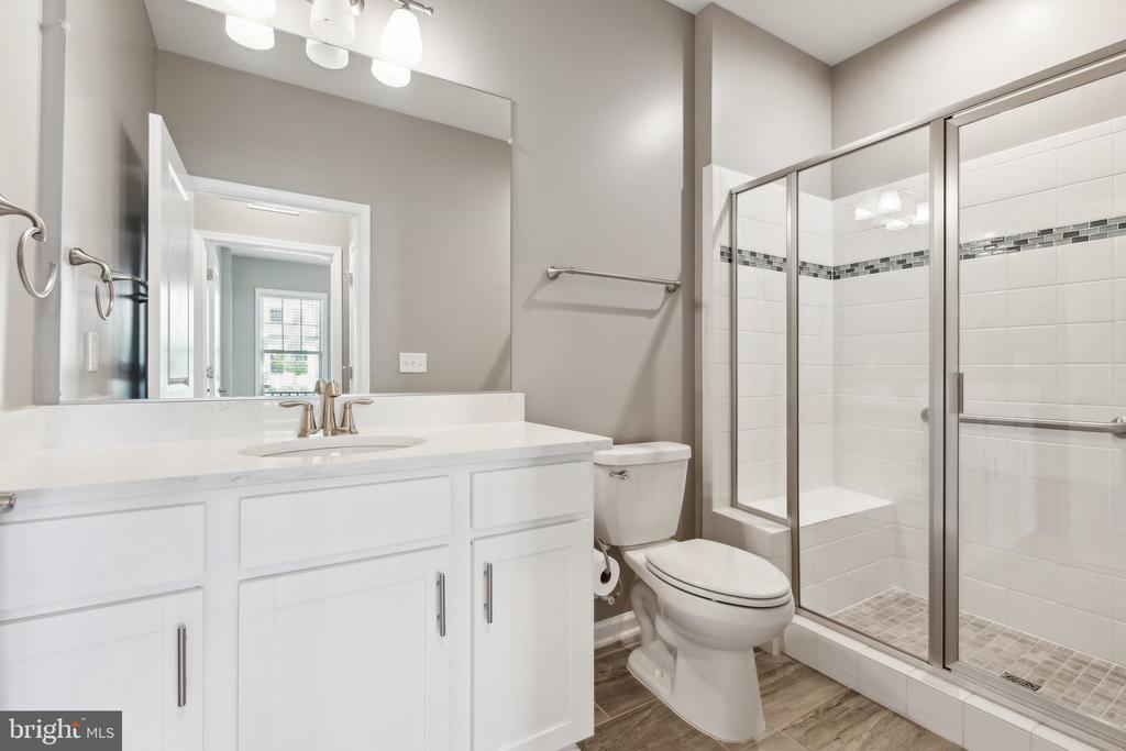 16093 CALLA LILY LANE