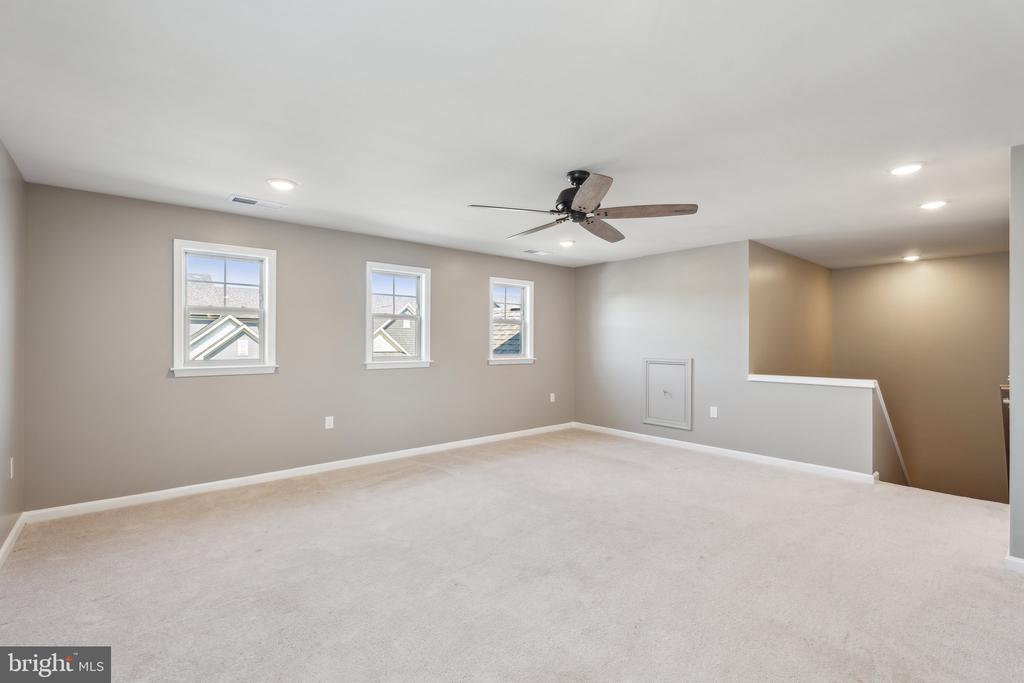 16093 CALLA LILY LANE