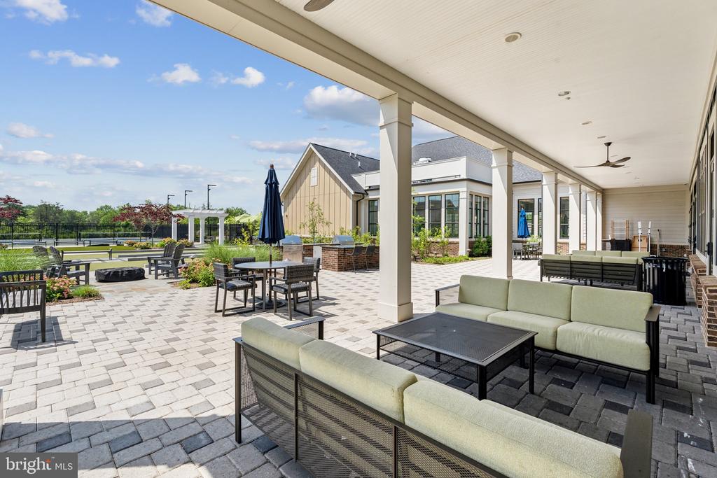16093 CALLA LILY LANE