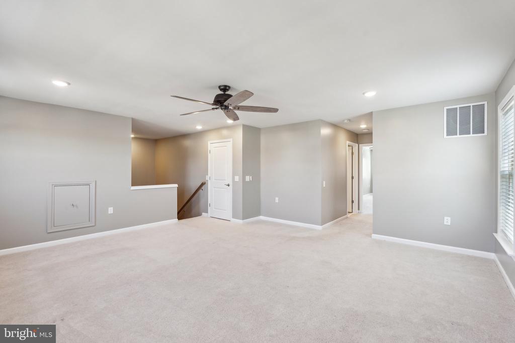 16093 CALLA LILY LANE