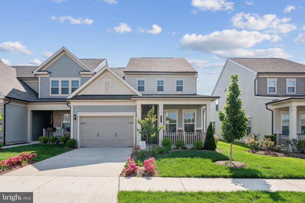 16093 CALLA LILY LANE