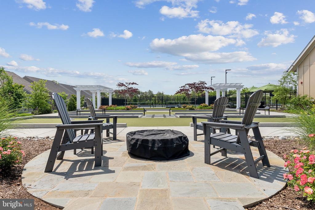 16093 CALLA LILY LANE