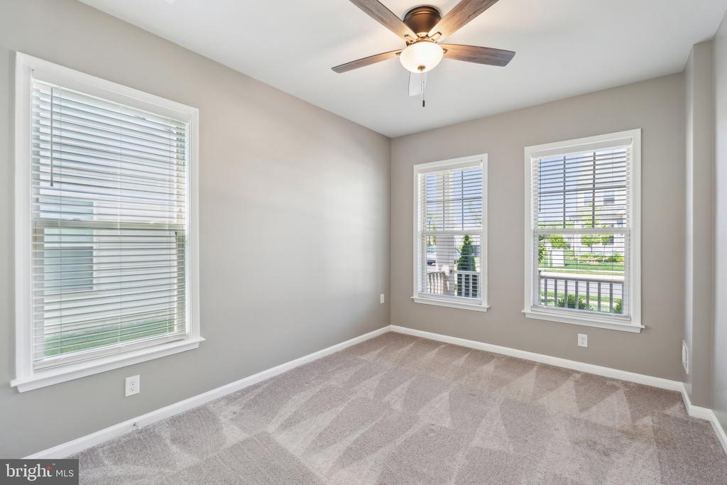 16093 CALLA LILY LANE