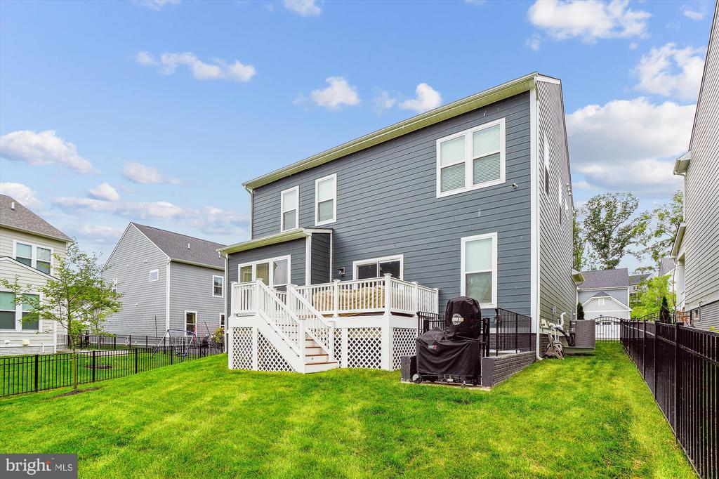 17787 WHITE CAMPION WAY