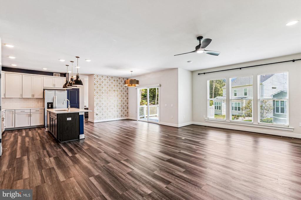 17787 WHITE CAMPION WAY