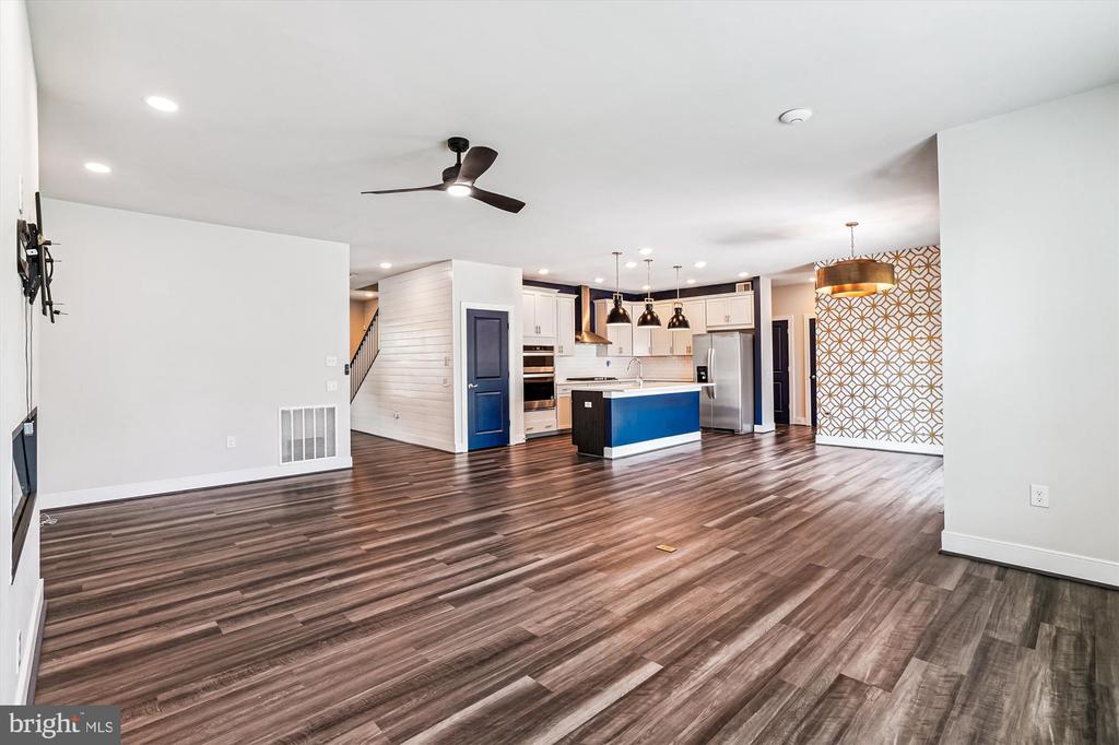17787 WHITE CAMPION WAY