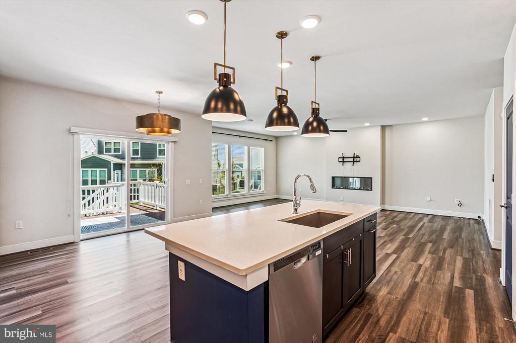 17787 WHITE CAMPION WAY