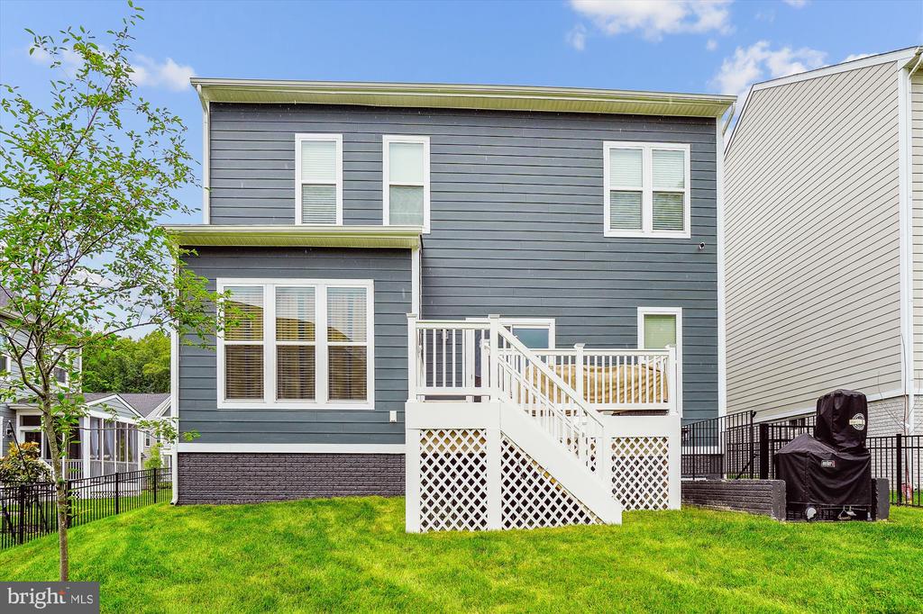 17787 WHITE CAMPION WAY