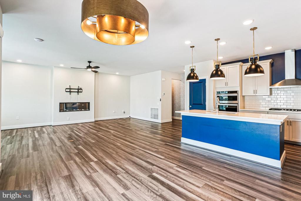17787 WHITE CAMPION WAY